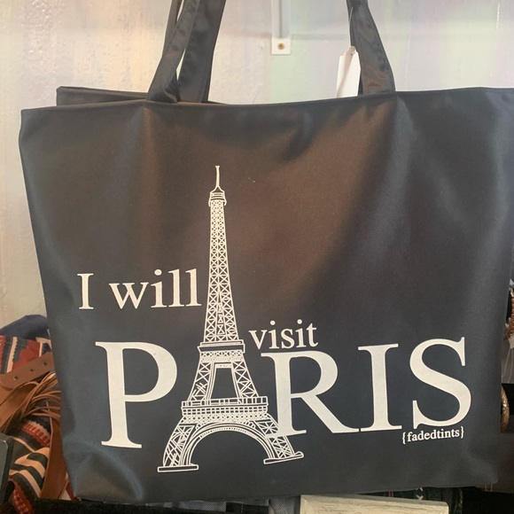 Paris purse Bag. - Picture 2 of 4